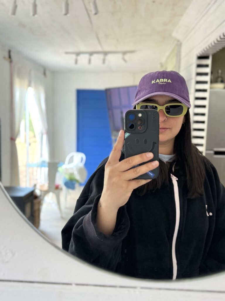Gorro fan violeta / verde